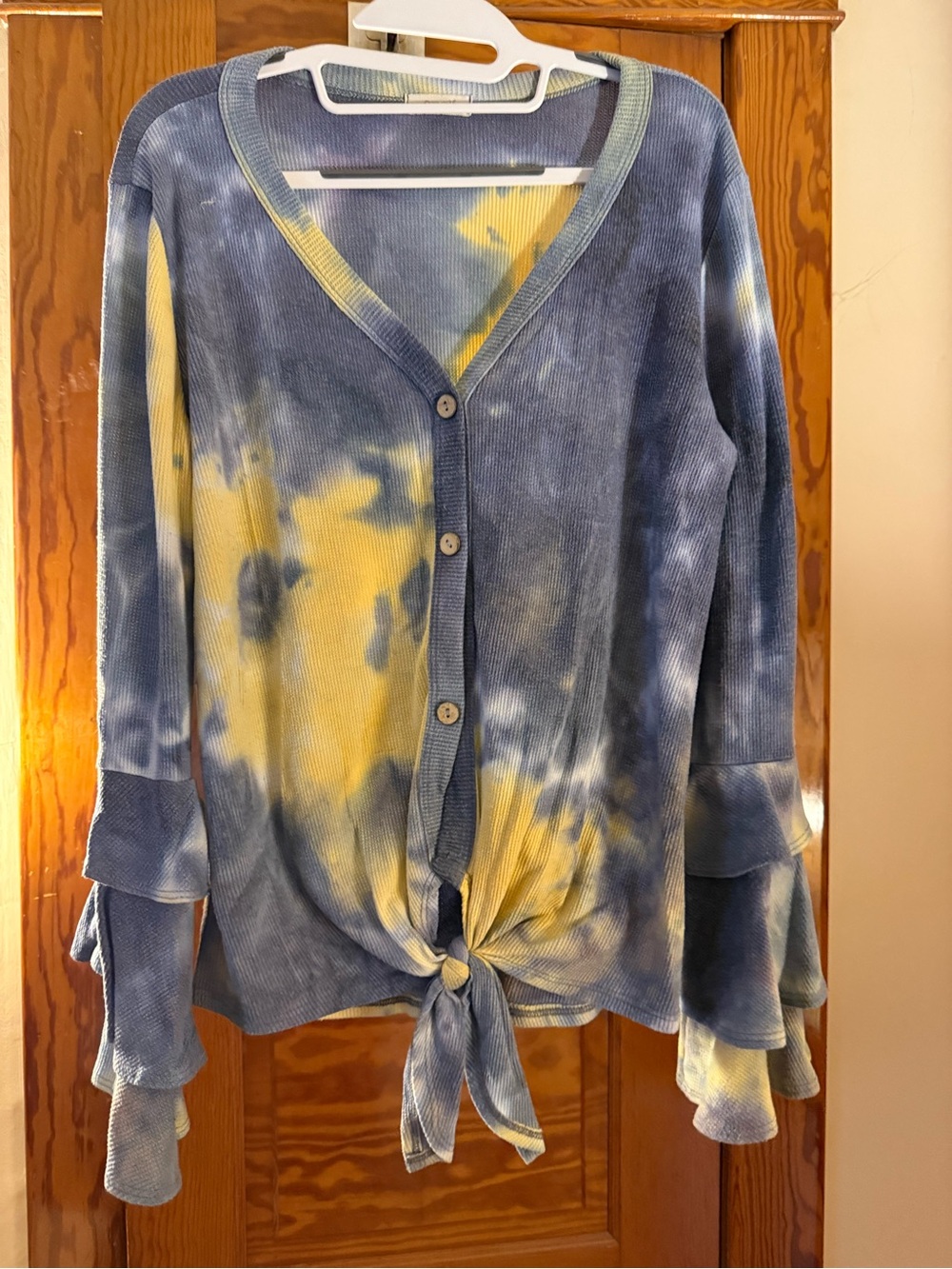 ODDY Navy Sweater with Pale Blue and Light Yellow Gradient Trim